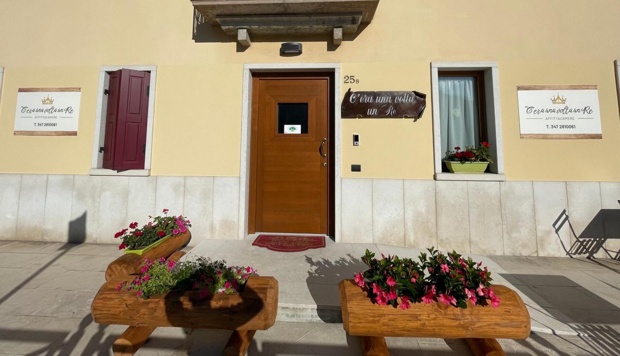 C'Era Una Volta Un Re… Calalzo di Cadore Exteriör bild
